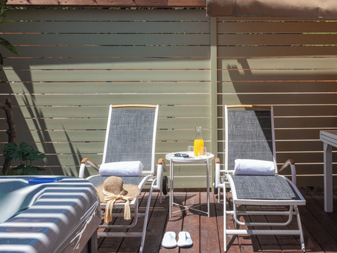 玛米拉景观 - 套房和公寓酒店