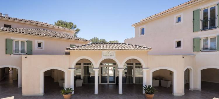 西富尔斯勒普拉热花园与城市(Garden & City Six-Fours-Les-Plages)图片