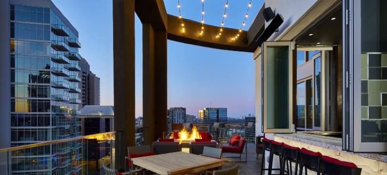 亚特兰大中城欢朋酒店及套房(Hampton Inn and Suites Atlanta Midtown)图片