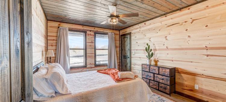 Rustic Charm and Scenic Pastures - Enchanting Texas Hideaway图片