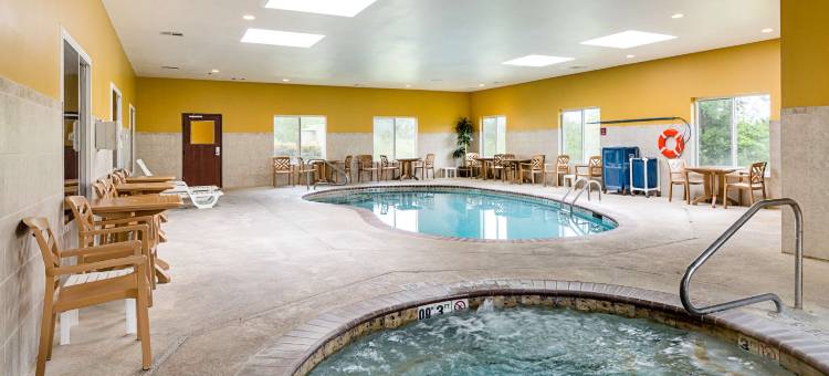 舒适套房酒店(Comfort Suites Leesville Near Fort Johnson)图片