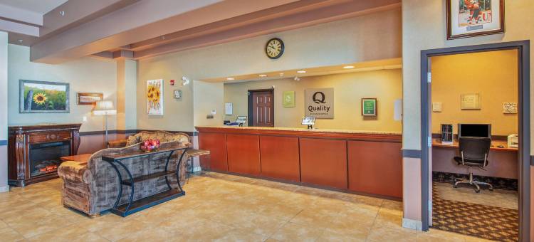 品质酒店套房(Quality Inn & Suites)图片