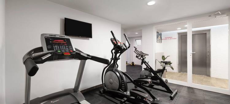 华美达坦皮科中心酒店(Ramada by Wyndham Tampico Centro)图片