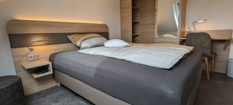 祖姆施彻沃兹巴瑞酒店(Zum Schwarzen Bären)图片