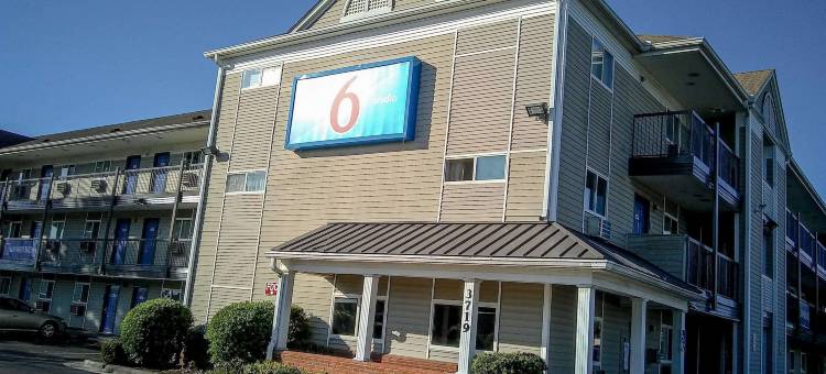 费耶特维尔, 北卡 - 6号长住酒店 - 自由堡地区(Studio 6 Extended Stay - Fayetteville, NC - Fort Liberty Area)图片