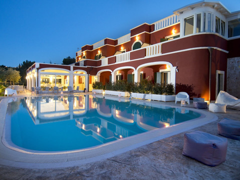 艾米拉朵度假村