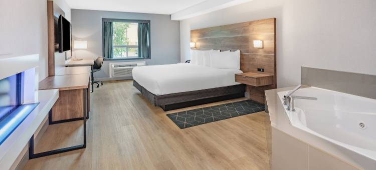 康沃尔速8酒店(Super 8 by Wyndham Cornwall on)图片