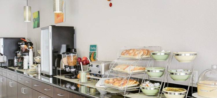 品质酒店及套房布赖恩-学院站(Quality Inn & Suites Bryan-College Station)图片