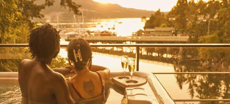 布伦特伍德海湾度假酒店及Spa(Brentwood Bay Resort & Spa)图片