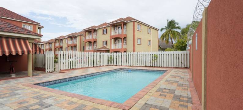 费尔威新金斯敦旅客公寓酒店(New Kingston Guest Apt at Fairway)图片