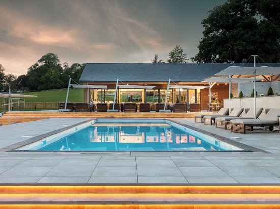 林普斯通庄园酒店