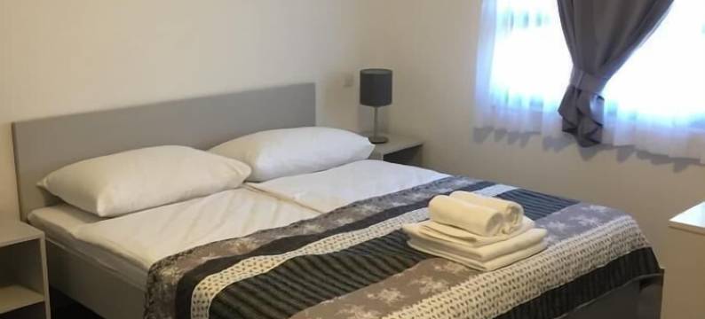 菲利波维奇租车公寓酒店(Filipovic Rent a Car & Apartments)图片