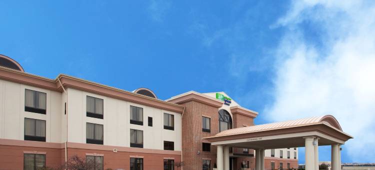 智选假日套房酒店草地滚球场(Holiday Inn Express & Suites Bowling Green)图片