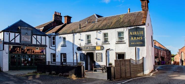 艾尔利阿姆斯酒店(Airlie Arms Hotel)图片