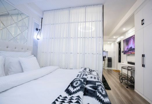 Alba Garden Hotel Overview