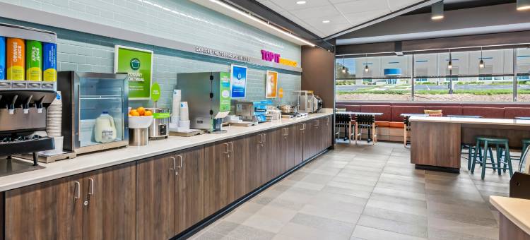 堪萨斯城机场希尔顿Tru酒店(Tru by Hilton Kansas City Airport)图片