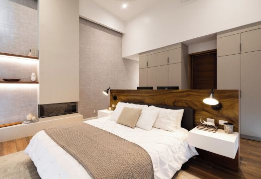 Casa Tres Vistas: Arenal Volcano & Lake Views, Hot Tub, Pool Table, Sleeps 8Hotel Overview