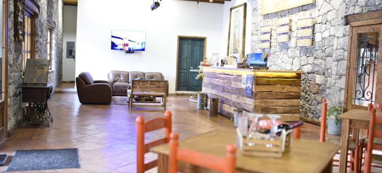 里尔华斯卡卡索纳酒店(Hotel la Casona Real)图片