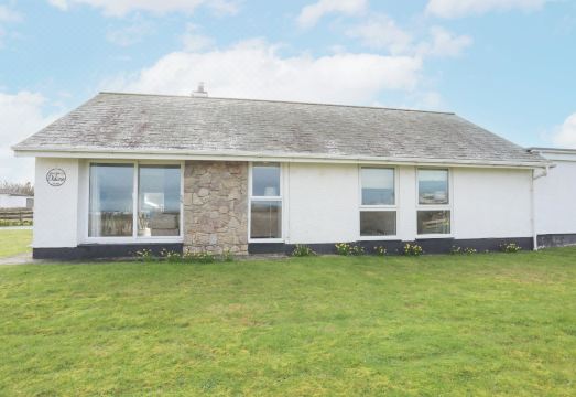 Didaro Hotel Overview