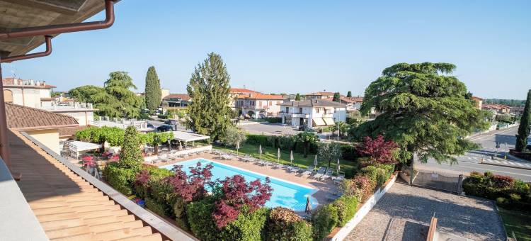 加尔德尼亚酒店(Hotel Gardenia Sirmione)图片
