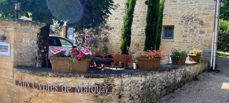 马尔奎赛普勒斯酒店(Hôtel Bien-Être Aux Cyprès de Marquay)图片