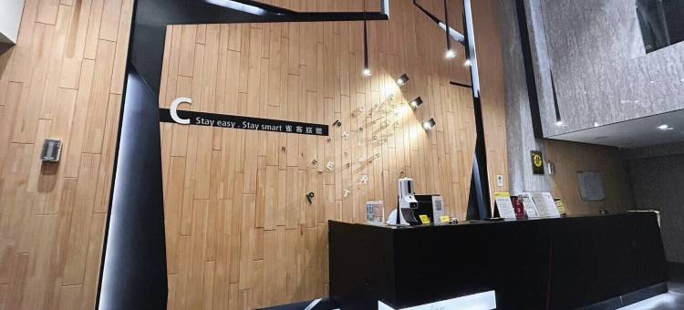 雀客旅馆台中中山图片