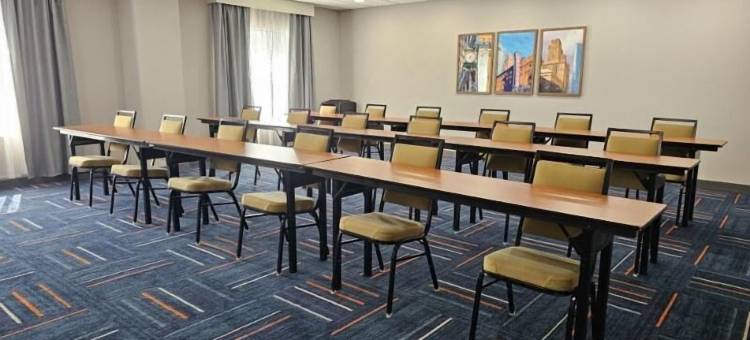 希尔顿欢朋套房酒店-芝加哥迪尔帕克(Hampton Inn & Suites Chicago Deer Park)图片