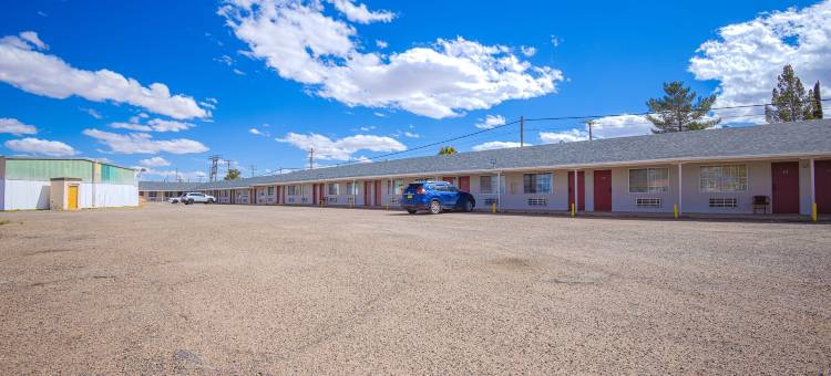 OYO 旗下的霍利迪汽车旅馆，洛兹堡(Holiday Motel by OYO Lordsburg I-10)图片