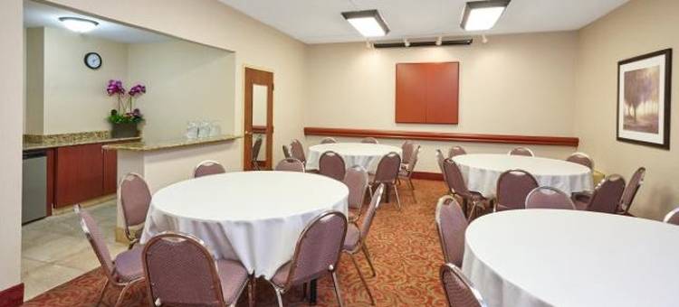 东皮奥里亚欢朋酒店(Hampton Inn Peoria-East at the Riverboat Casino)图片