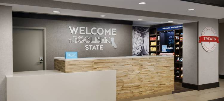 希尔顿欢朋套房酒店-西萨克拉门托(Hampton Inn & Suites by Hilton West Sacramento)图片