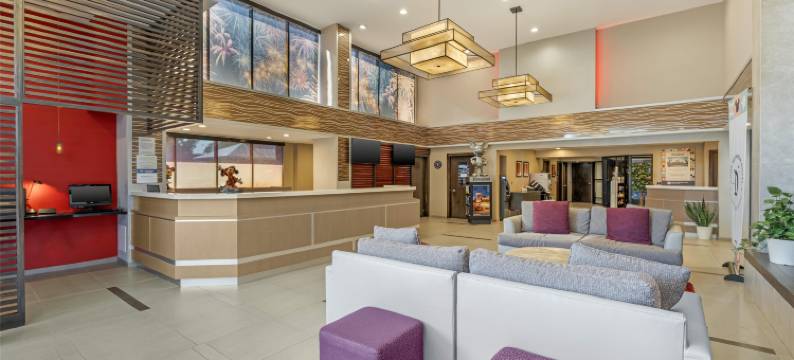 公园广场贝斯特韦斯特优质迷你套房酒店(Best Western Plus Park Place Inn - Mini Suites)图片