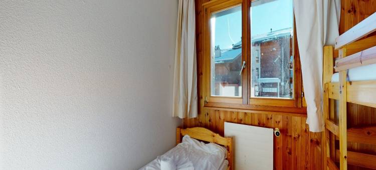 Stunning apartment with mountain view图片