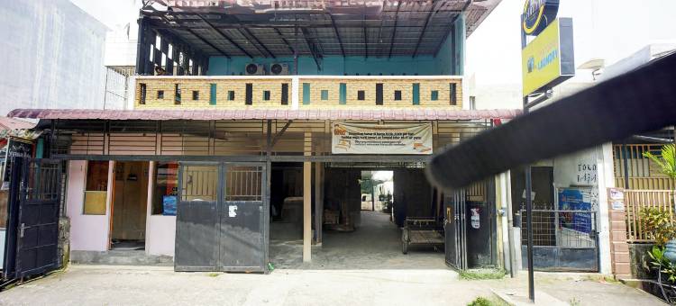 OYO 94768 阿尔哈姆拉旅馆(OYO 94768 Al-hamra Guest House)图片