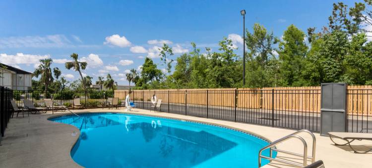 巴拿马城红顶酒店(Red Roof Inn Panama City)图片