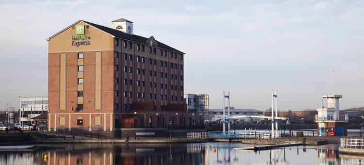 Holiday Inn Express 曼彻斯特 - 索尔福德码头(Holiday Inn Express Manchester - Salford Quays)图片