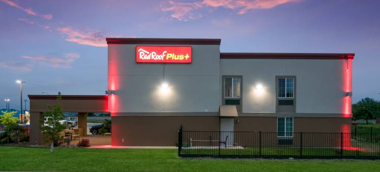 沃斯堡-伯利森红屋顶PLUS旅馆(Red Roof Plus+ Fort Worth - Burleson)图片