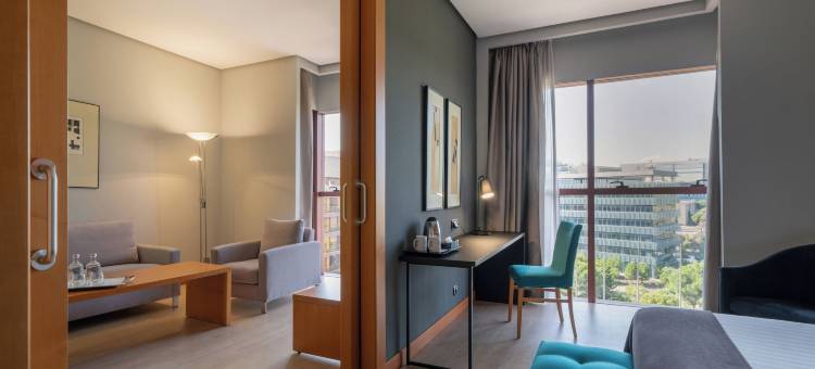 西肯普埃尔塔马德里酒店(Silken Puerta Madrid)图片