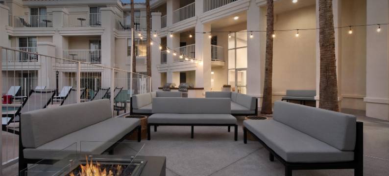 斯科特斯德老城希尔顿惠庭酒店(Home2 Suites by Hilton Scottsdale Old Town)图片