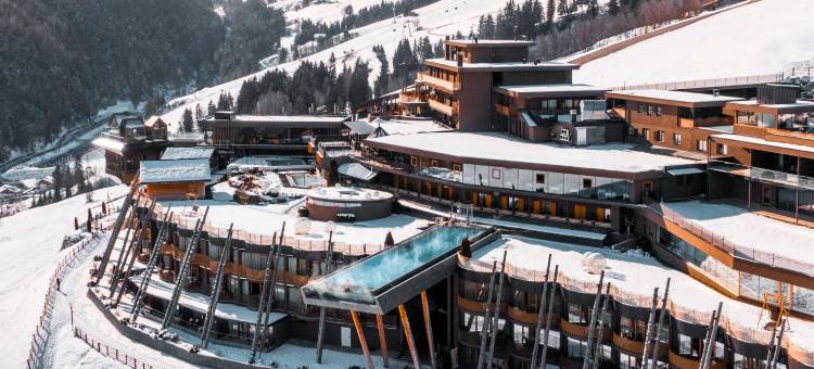 阿尔品胡贝图斯全景酒店(Alpin Panorama Hotel Hubertus)图片