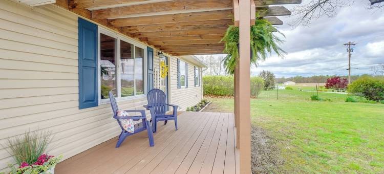 宁静的布兰登堡家园 ～ 至俄亥俄河约6英里！(Peaceful Brandenburg Home ~ 6 Mi to Ohio River!)图片