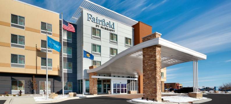劳雷尔万枫酒店及套房(Fairfield Inn & Suites Laurel)图片