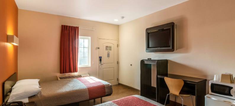 贝尔花园第6汽车旅馆(Motel 6 Bell Gardens, CA - Los Angeles)图片