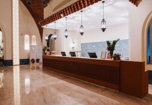 Diamond Beach by Pearl Resorts Hotel Overview