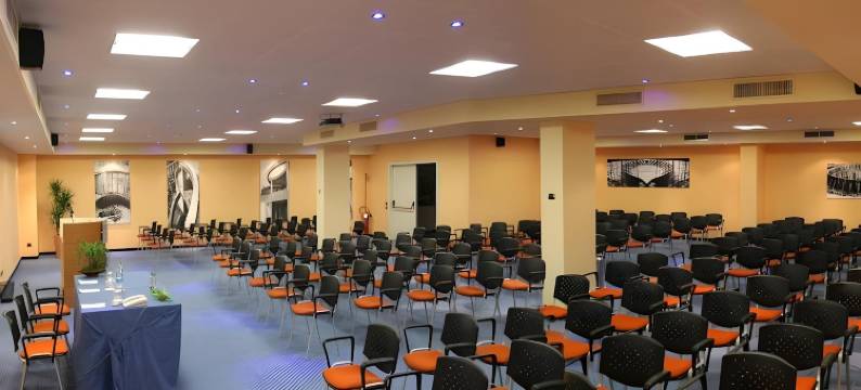 月亮酒店汽车旅馆马焦雷湖阿罗纳(Luna Hotel Motel Lago Maggiore Arona)图片