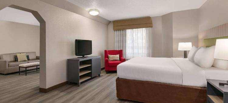 北卡罗来纳罗阿诺克拉皮兹丽笙乡村套房酒店(Country Inn & Suites by Radisson, Roanoke Rapids, NC)图片