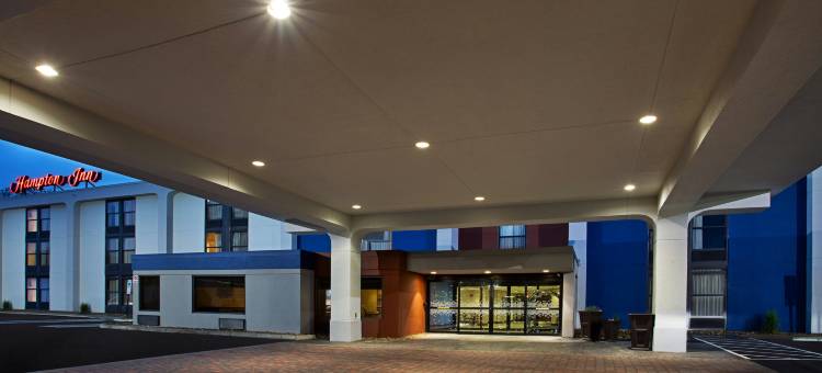 州立学院欢朋酒店(Hampton Inn State College)图片