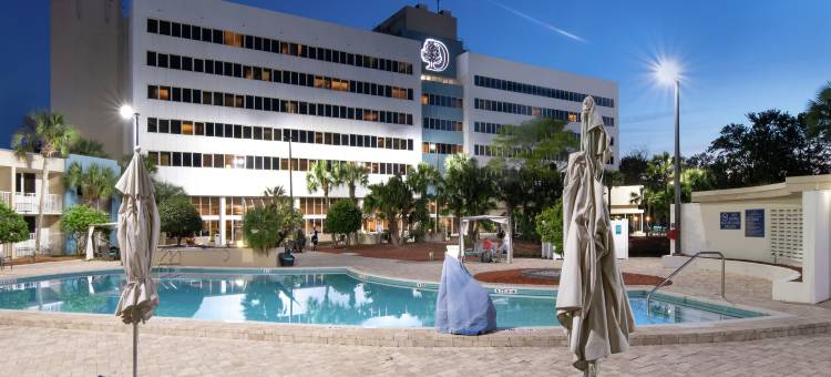 杰克逊维尔机场希尔顿逸林酒店(DoubleTree by Hilton Hotel Jacksonville Airport)图片