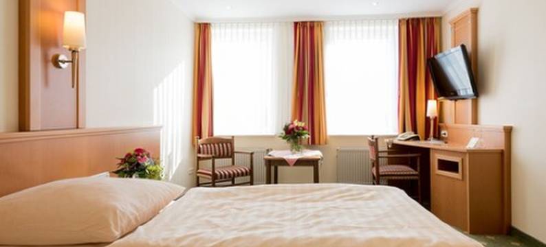 罗河斯酒店(Hotel Röhrs)图片