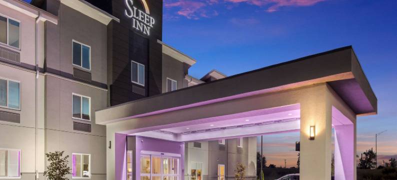 韦布城舒眠套房酒店(Sleep Inn & Suites Webb City)图片