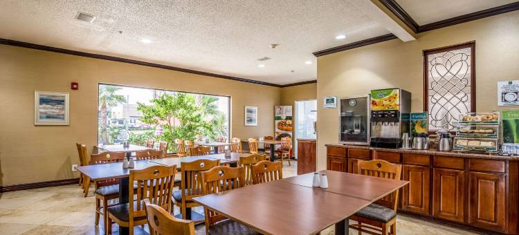 西布鲁克-NASA-凯马品质酒店及套房(Quality Inn and Suites Seabrook - NASA - Kemah)图片